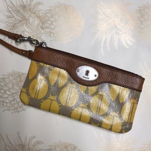 Fossil Wristlet
